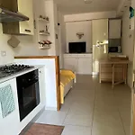 Piano Terra Vicino Alla Spiaggia