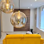 Manu Como Lake Apartment