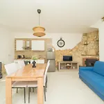 The Sud Est House