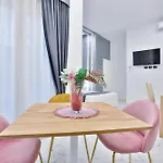 Hotiday Room Collection - Napoli Sant'Arcangelo