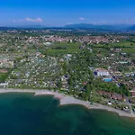 Wohnung Mit Grill, Garten Und Seeblick