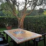 Cozy Apartment With Garden - Casetta Del Pescatore, Appartamento Intero