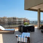 Mareluna Penthouse - Luxury Suites