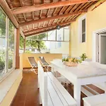 Ciraccio Apartments