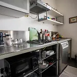 15 Minutes Walk To The Beach - Casa Oikia