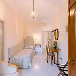 Hotel Toro