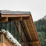 Grand Hotel Courmayeur Mont Blanc, By R Collection Hotels