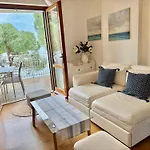 Apartment Mit Meerblick Am Strand Costa Azzura