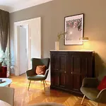 Triest Zentrum Vor Der Tuer