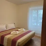 Riva Lake View Apartment