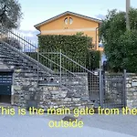 Ama Homes - Balcony Lakeview