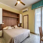 Hotel Bamby E Delfino