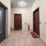 Vittorio Veneto Apartments - Modern And Central