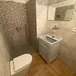 Carmen House2