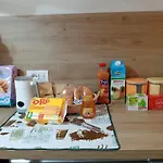 La Maison De Monique