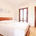 Casa A 300M Dal Mare - Aria Condizionata - Parcheggio Gratuito