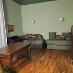 Rosso Napoli Suites