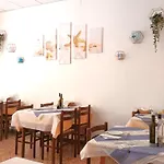 Hotel Lariana