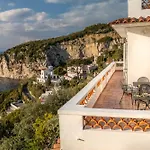Villa Dafne Gulf Views Pool And Guest Services