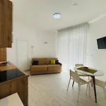 Hotel Iride Suite & Breakfast- Ideale Per Famiglie E Coppie