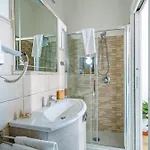 Villa De Luca - Luxury Villa With Terrace And Jacuzzi By The Sea