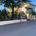 Tra Mare E Templi - Paestum