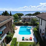 Villa Maria Apartments