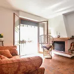 2 Bedroom Gorgeous Apartment In Lido Di Camaiore