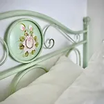 Bed&Breakfast Villa Lorena