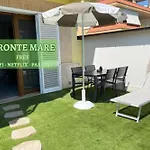 Novella Del Mar Prima Fila Dal Mare