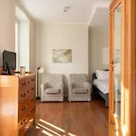 Cadenabbia Lake Side Apartments