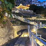 Punta Fortino Resort
