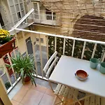 Blanco'S Home