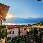 Casa Maria Lafinestrasulgarda