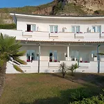Borgo Di Riaci Beach Resort