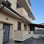 Spazioso Appartamento A Due Passi Dal Mare