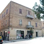 Vasto Center Apartment
