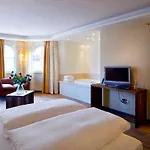 Hotel Villa Tirol