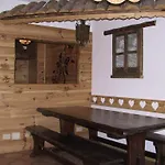 Cromotherapy Apartment
