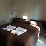 Il Girasole Formia Guesthouse Rooms