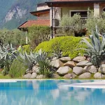 Residence 