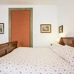Le Camerine Apartment Water Front