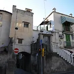 Daniela House