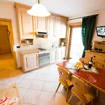 Art Apartments Livigno - Casa Cambra