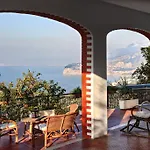 Peter'S House By Gocce