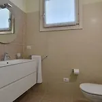 Sirmione Halldis Apartments
