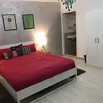 Macla House