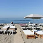 Venustas Park Hotel