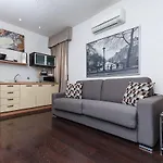 Attico Al Centro Di Napoli