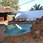 Avkhom Hotel